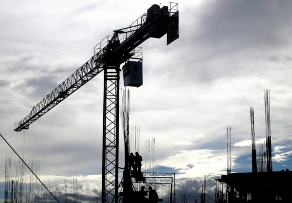 porównanie dźwigów